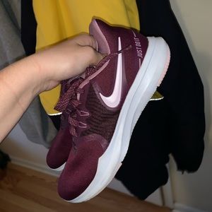 nike training shoes